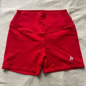 Ryderwear Knockout High Waisted Scrunch Mid Length Shorts Red (M)